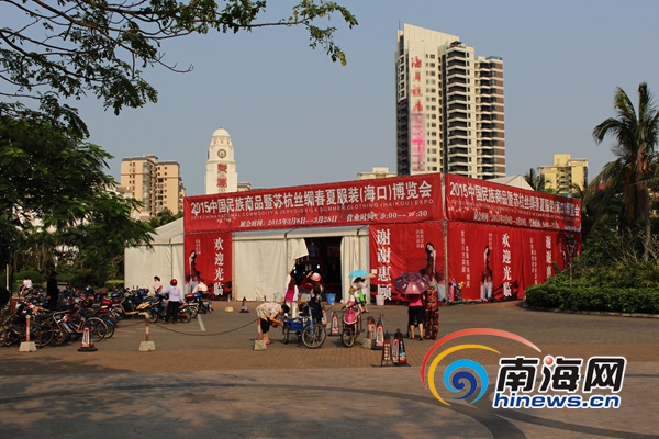 海口白沙门公园进行整改 市民建议:少建营利项