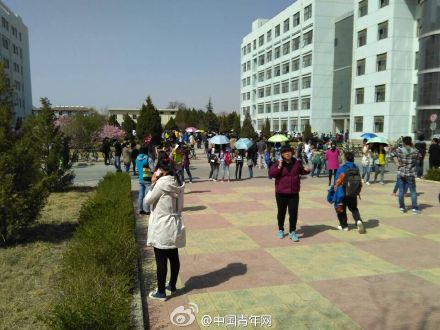 甘肃省临洮县发生4.5级地震 兰州震感明显(图)