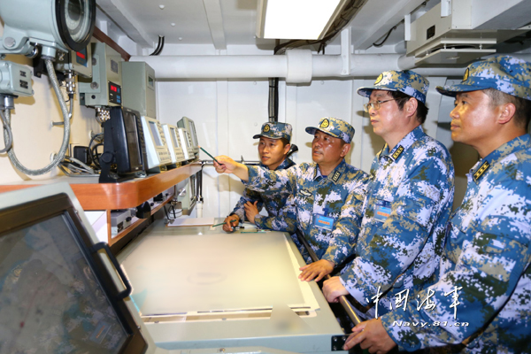 中国海军第20批护航编队航渡中开展反海盗演练_新闻中心_中国网