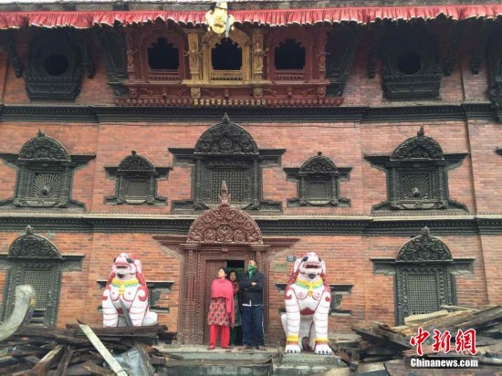 尼泊尔 活女神庙 地震中屹立未倒 民众庙内避险