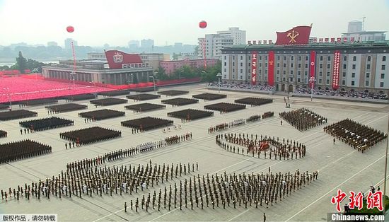 韩媒称朝鲜准备双十阅兵 或展示洲际导弹