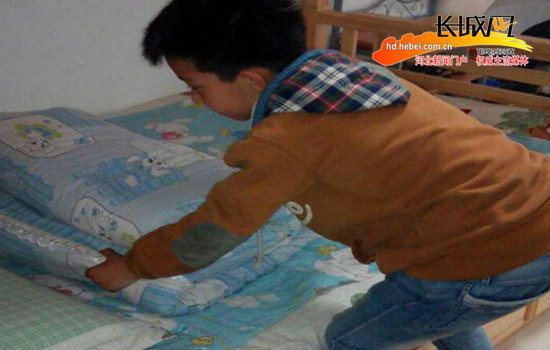 邯郸小学生知恩 感恩 报恩孝敬父母 情温五月