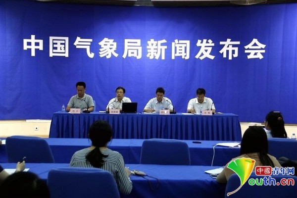 中国气象局:湖北长江沉船江段发生12级以上龙
