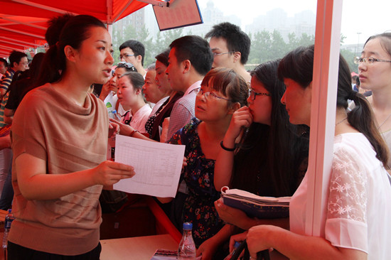 百余所部委院校在皖招生:家长更看重专业排名