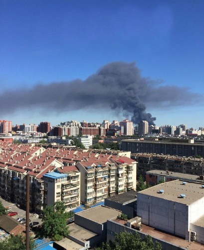 北京大红门木材厂失火(组图)