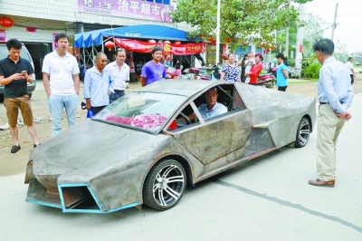 小伙花6万自造兰博基尼 交警称不能上路(图)