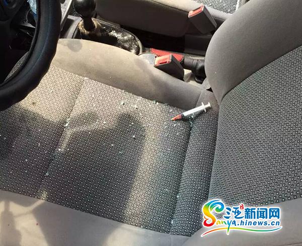 乐东男子三亚涉嫌毒驾 遇盘查闯3道关卡连撞