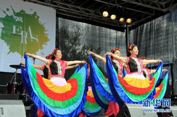 挪威华人华侨积极参与奥斯陆多元文化节(高清