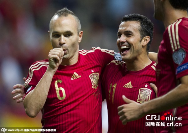 欧预赛-小白进球席尔瓦助攻 西班牙2-0夺榜首