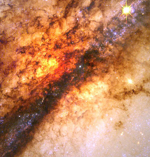 人马座星系核心部分的景象照片。（国际在线独家资讯 付华一）