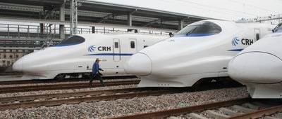 第六次大提速，时速200公里以上的客车将由新下线的国产“和谐”号CRH动车组唱主角。
