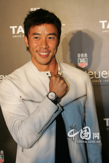 新加坡明星吴振宇