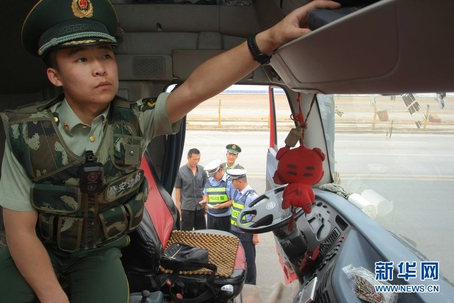 “神十”飛天在即 額濟納旗全力做好發射場外安保