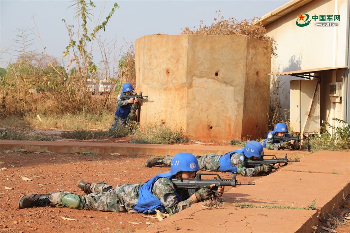 一个都不能少,中国赴南苏丹维和医疗分队加强安全防卫训练
