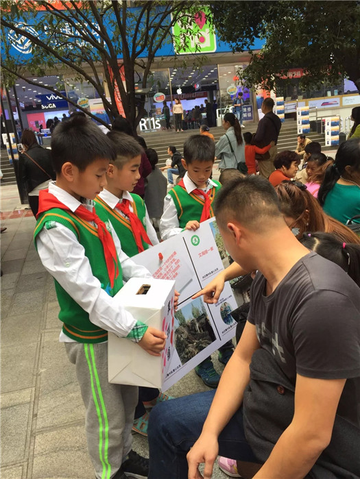 高滩岩小学毕业照图片