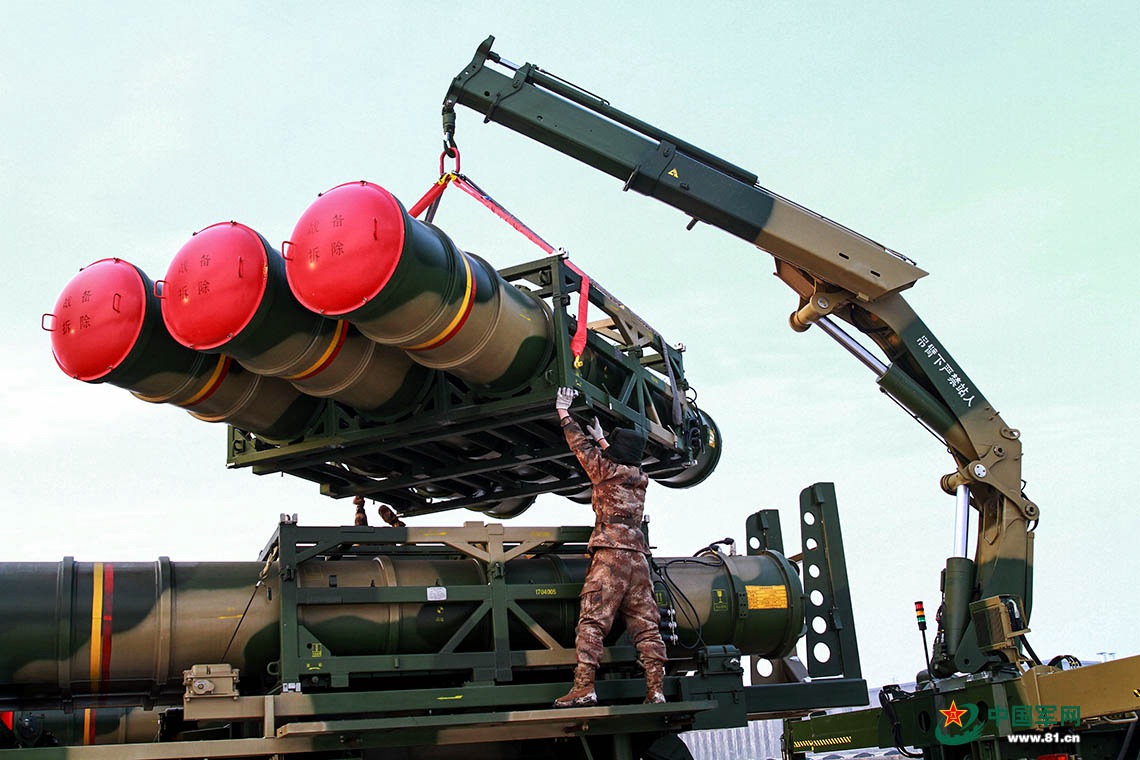 冰天雪地动起来新型地空导弹列装即开训