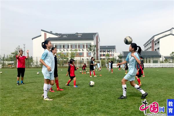 学生在球场上学到什么,中国的未来就是什么