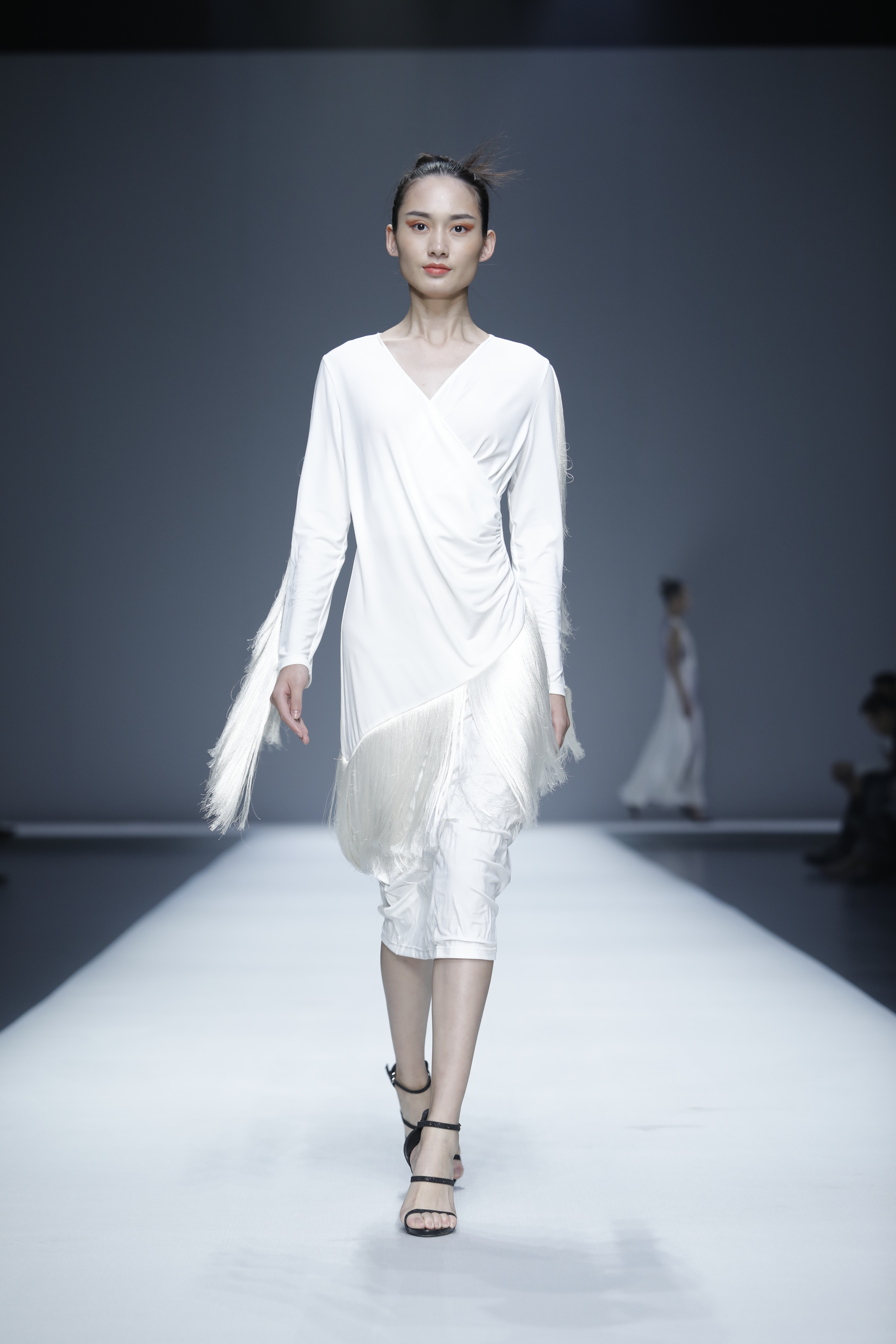 2019ss中国国际时装周郝为民七海之水新品发布