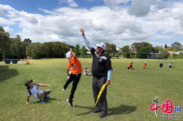 成都晋阳小学走进澳洲课堂 体验国外学习氛围