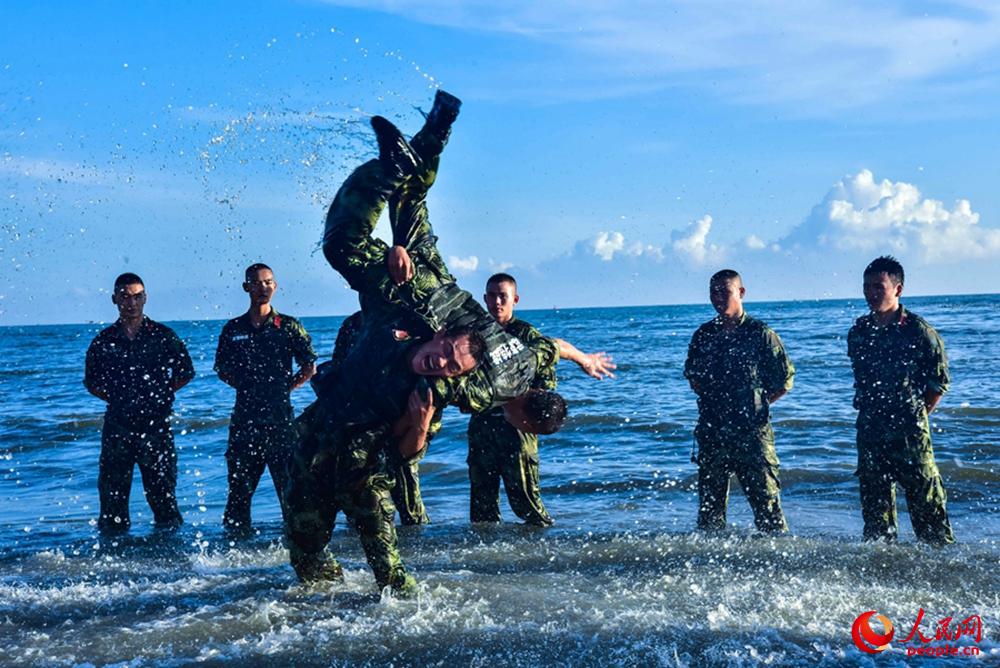 记住他们的模样 2018坚守在岗的武警兵哥哥