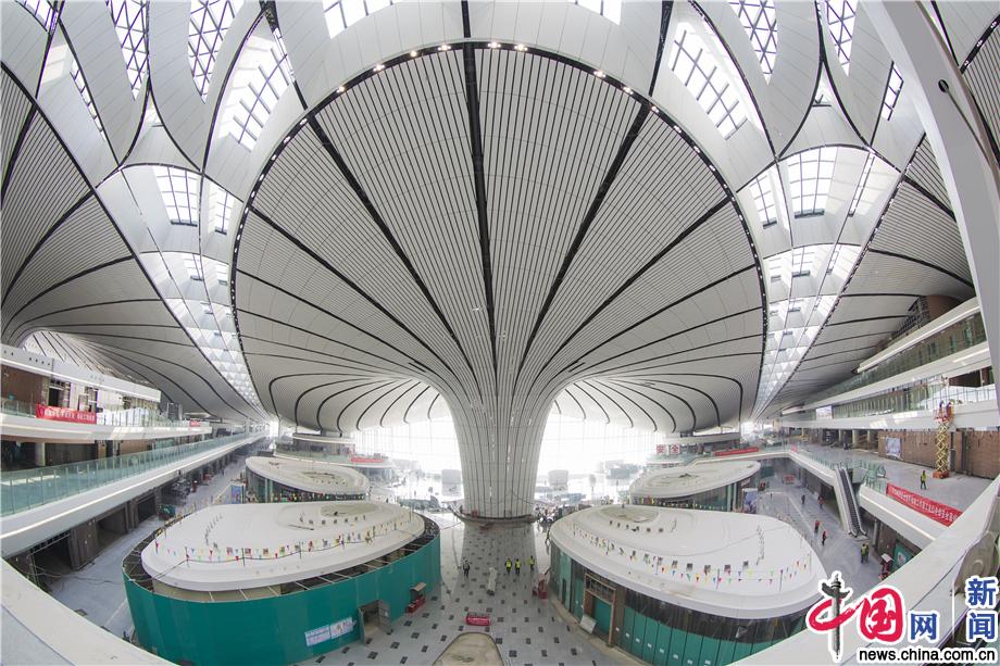 北京大兴国际机场内装进入尾声
