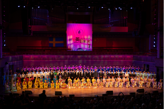 北京学生金帆艺术团赴瑞典演出 庆新中国70年和中瑞建交69年