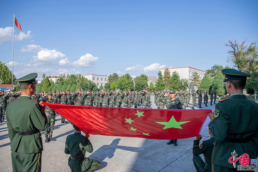 新疆武警宣誓纪念九一八