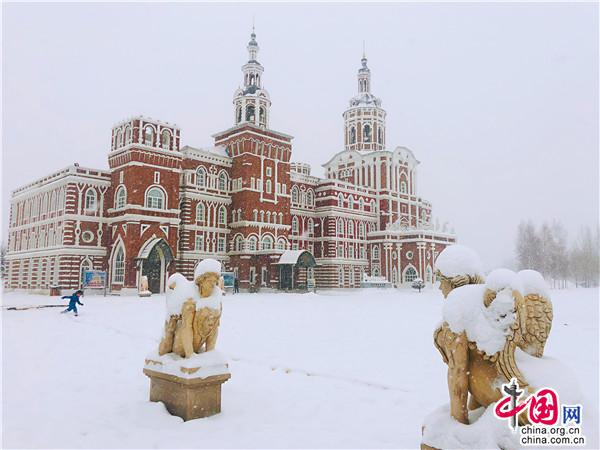 哈尔滨伏尔加庄园推优惠政策_市民畅玩冰雪季