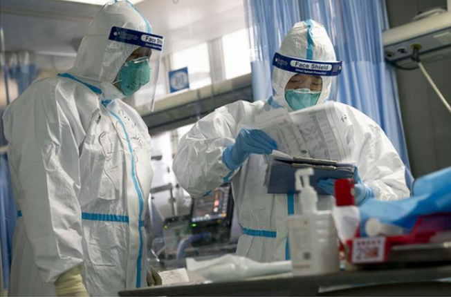 江苏省卫健委25日发布公告,24日江苏首例新型冠状病毒感染的肺炎确诊