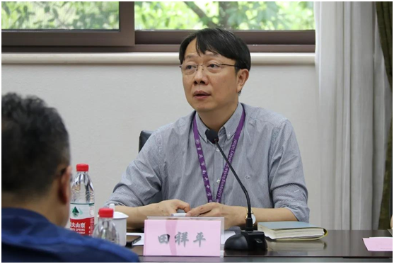 南开中学校长田祥平表示,各校在具体工作中要结合实际,发挥主观能动性