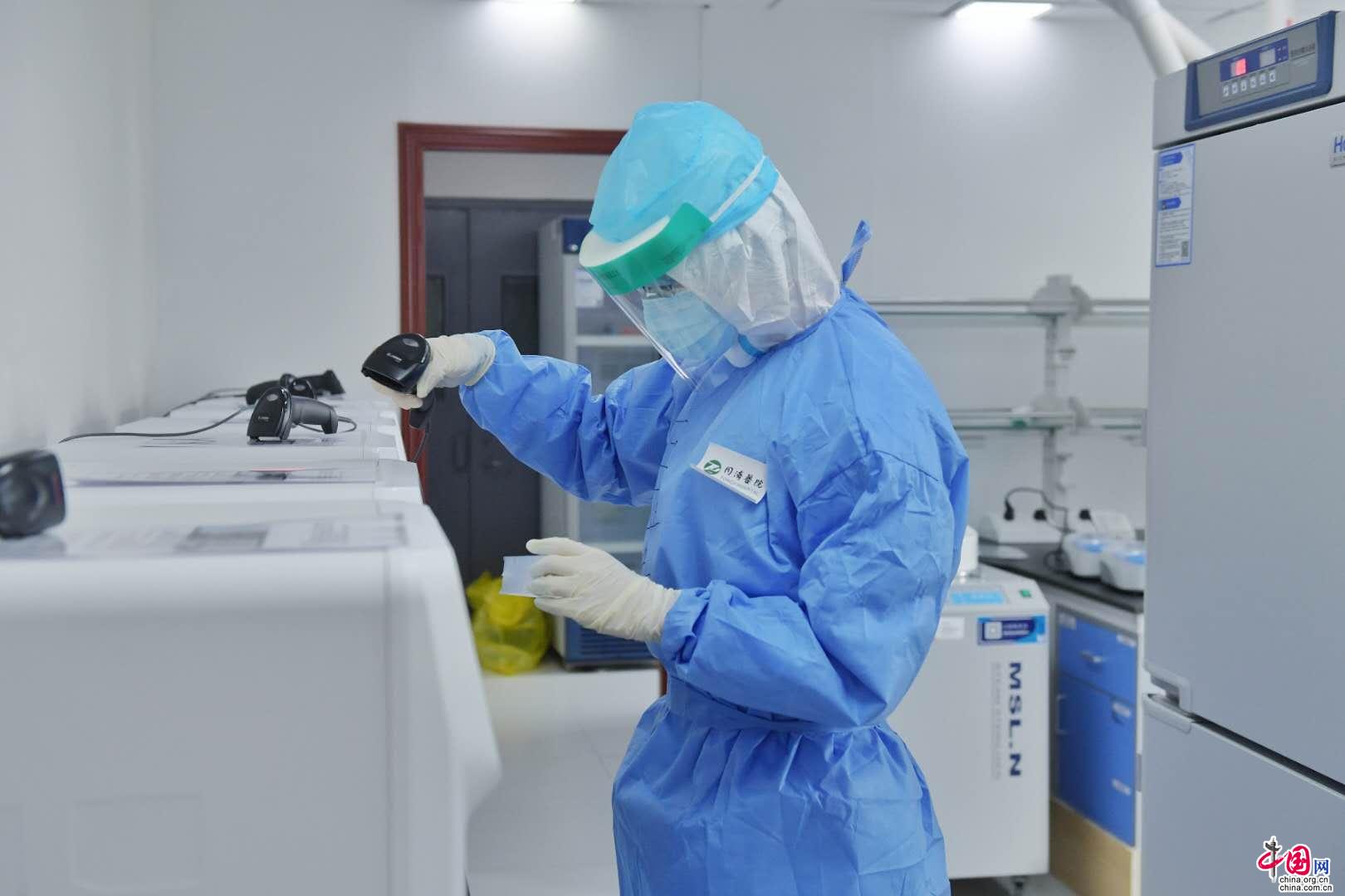 中国发布丨同济医院驰援北京的14位医疗专家已开始核酸检测工作1