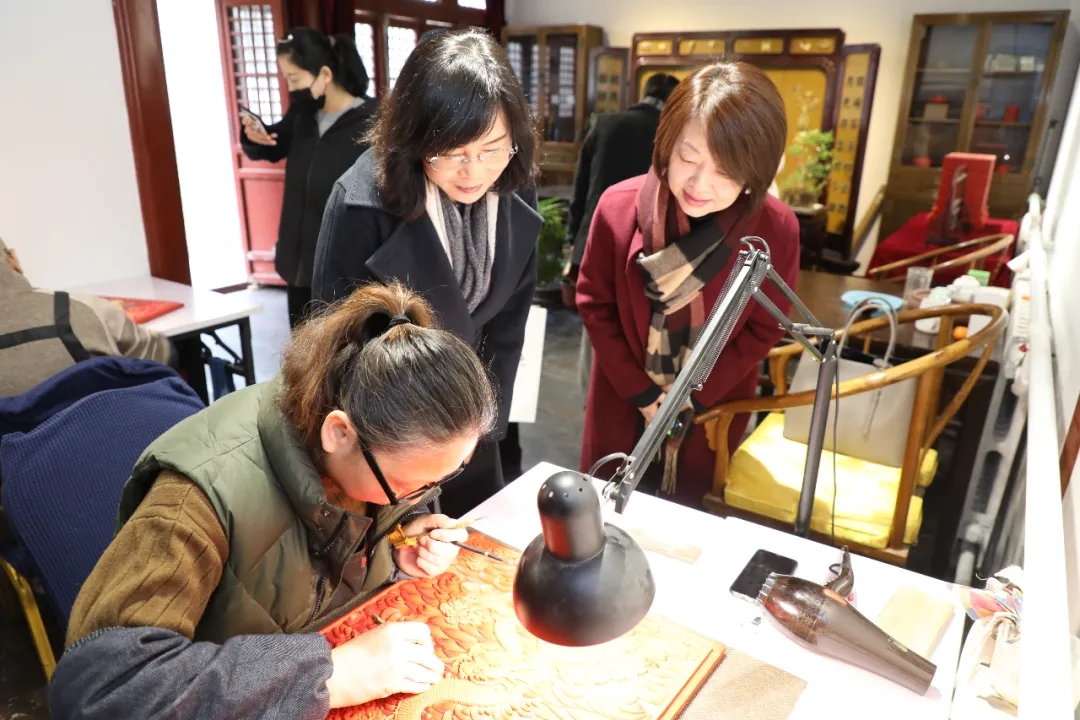 民建北京市委邀請媒體單位參觀調研北京燕京八絕博物館