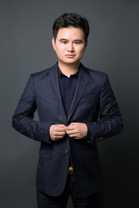 1983年11月出生,江西高安人,开创的美国,澳洲,加拿大,英国,新西兰