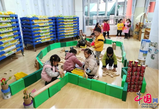 实践出真知!成都二十二幼开启“高架桥”探索之旅