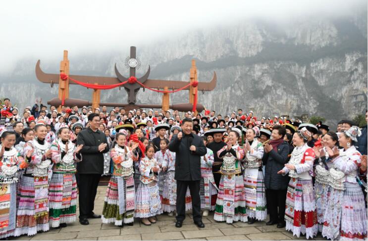 2021年春节前夕,习近平总书记来到贵州省毕节市黔西县新仁苗族乡化屋