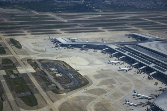 资料图片：广州白云国际机场成为2020年全球最繁忙的机场。（香港《南华早报》）