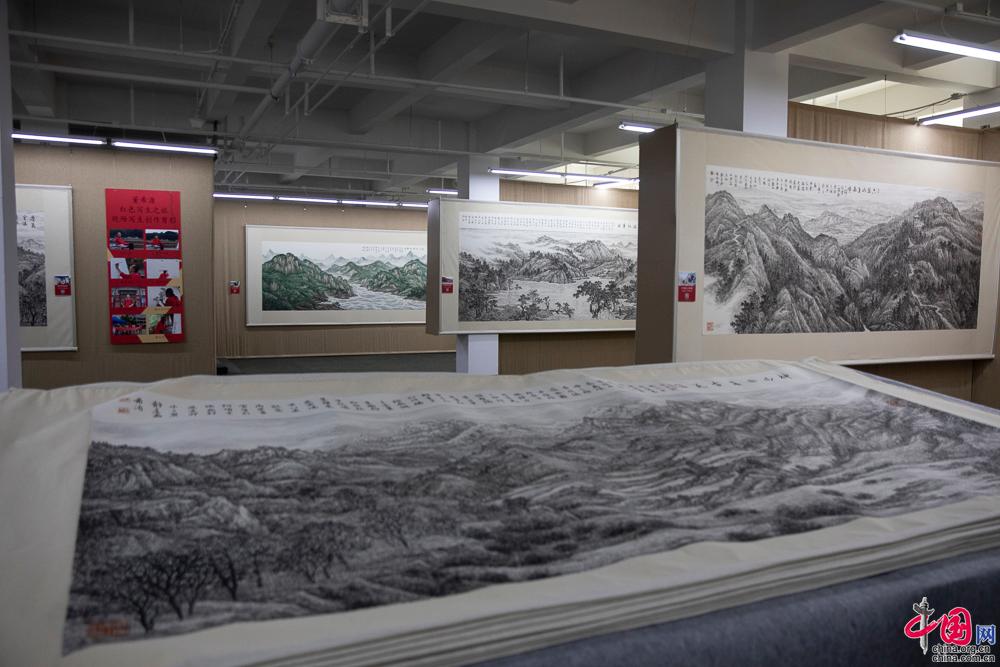 "我心向往—庆祝建党百年·董希源作品汇报展"在北京展出