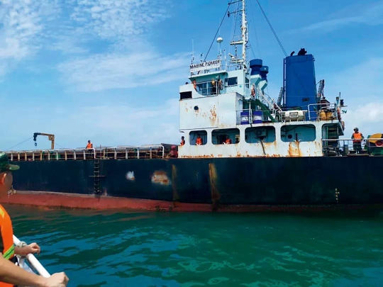 2019年6月17日晚，中国海关缉私部门查获“海上先锋号”。