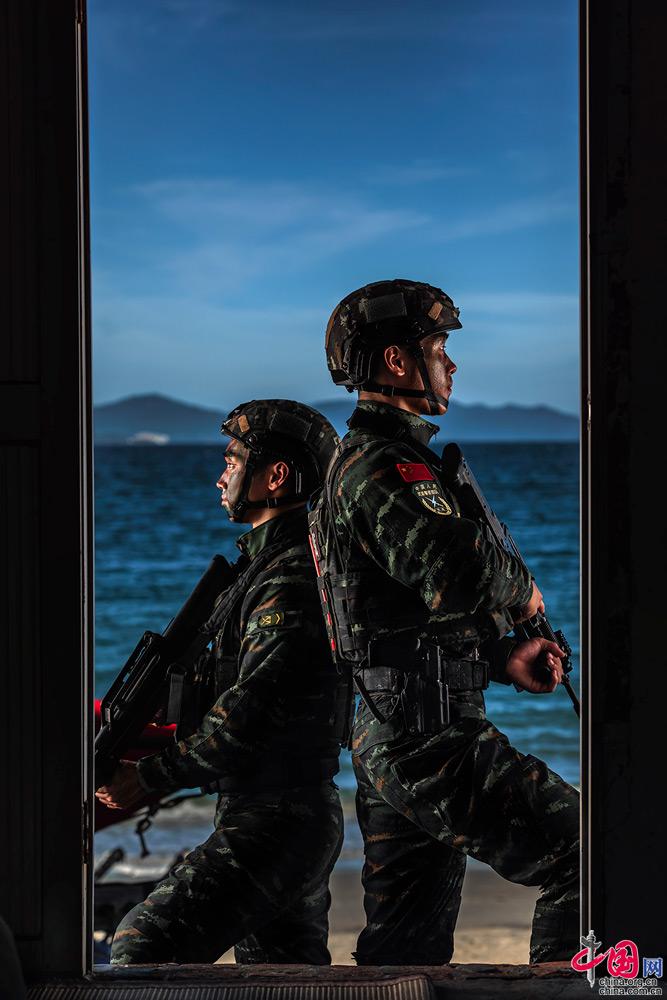中国武警部队手机壁纸图片
