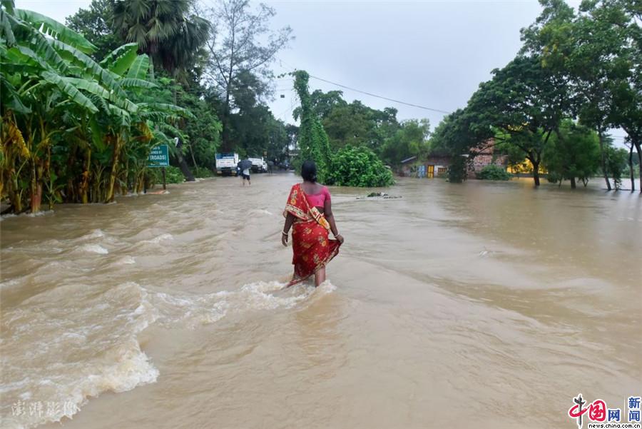 印度西孟加拉邦暴雨引發洪災致16人死亡