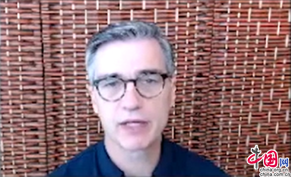 主题演讲 詹姆斯.png