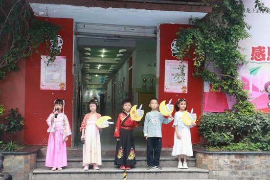 E30DD55ABBA4401EBC76EA064A687917.jpg E30DD55ABBA4401EBC76EA064A687917.jpg