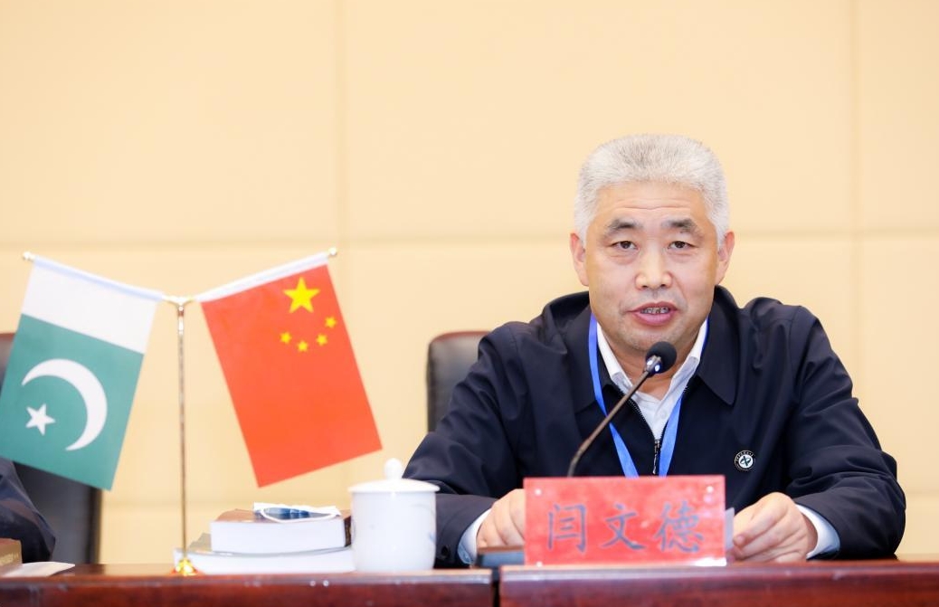 中巴热带干旱经济林科技交流会议在湖南长沙举行