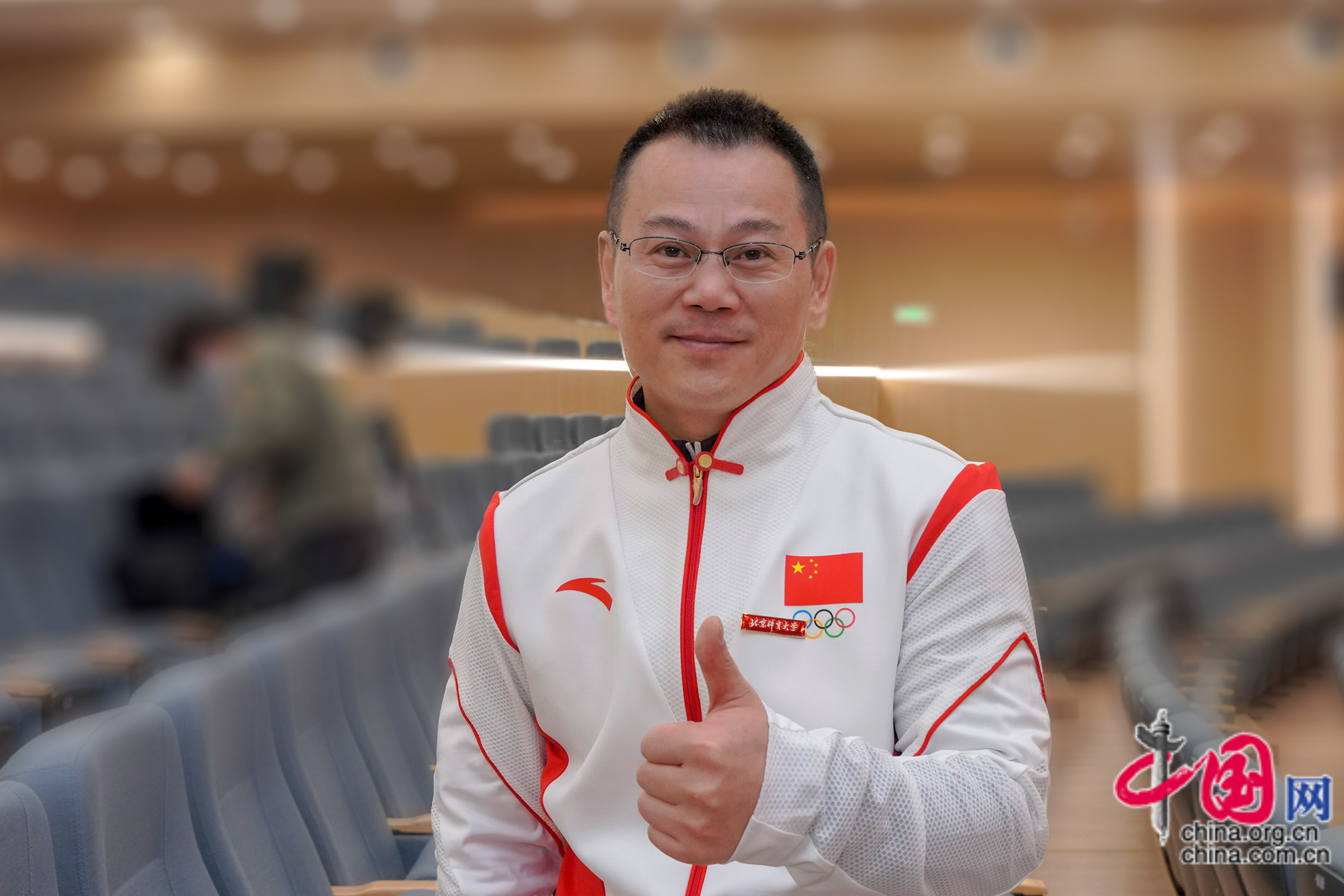 中国女子举重队主教练、举重奥运冠军张国政。中国网记者胡俊 摄