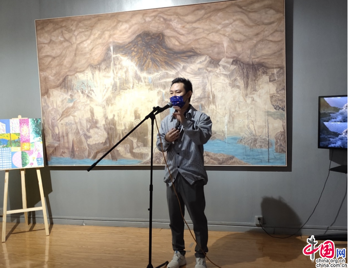 会上,宋洋美术和rivvoo润沃达成战略合作,推动青年艺术家数字化发展