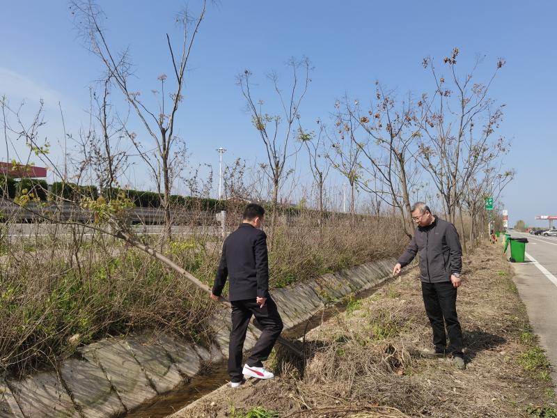 谢波检察长表示,检察机关要深入贯彻市委书记,市林长韩旭在首次巡林时