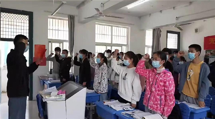 庐江县汤池镇初级中学开展防溺水系列宣传教育活动