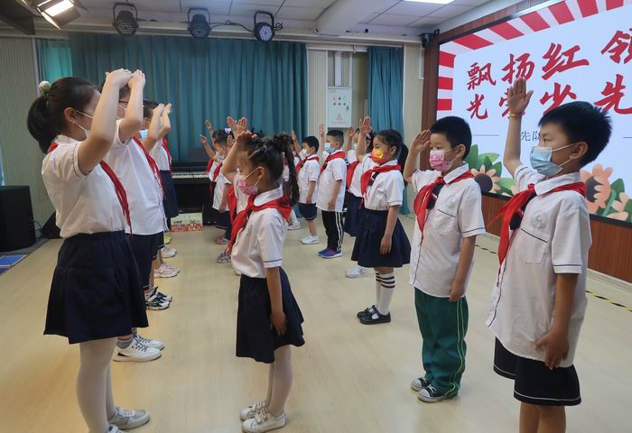 庐江县岗湾小学校长图片