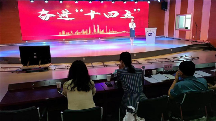 利辛中学两位教师在建功十四五喜迎二十大全县女职工演讲比赛中创佳绩