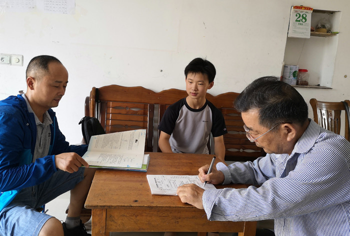 望江县杨湾初中预防溺水再发力织牢织紧安全网